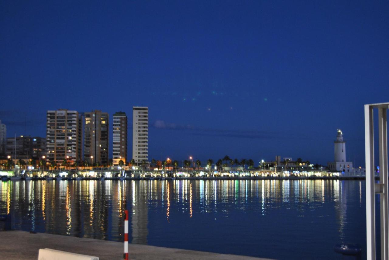 Malaga Center Flat Luxury Apartment ภายนอก รูปภาพ