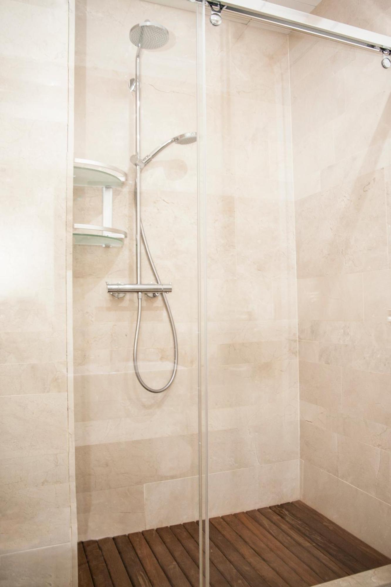 Malaga Center Flat Luxury Apartment ภายนอก รูปภาพ